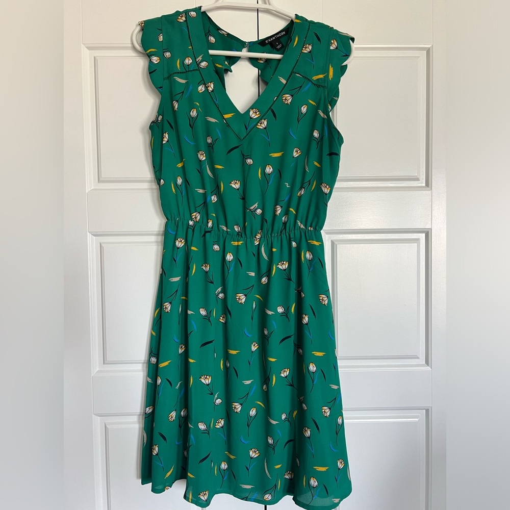 41 Hawthorn Green Floral Lined Dress Size Small